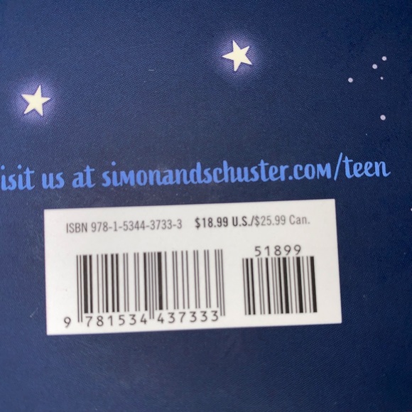 🆕🎉NWOT Five Feet Apart Hardcover Book - Picture 7 of 7